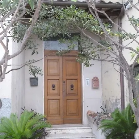 Ascoli Domus אסקולי פיצ'נו
